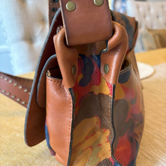 Price Drop,Patricia Nash  Winter Bloom Collection Leather Crossbody Bag. - Picture 7 of 10